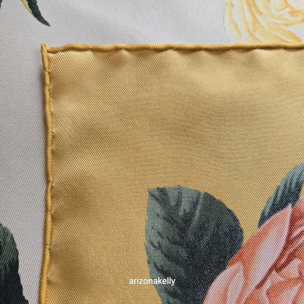 LIKE NEW Salvatore Ferragamo Leopards Flowers Silk - Picture 3 of 9